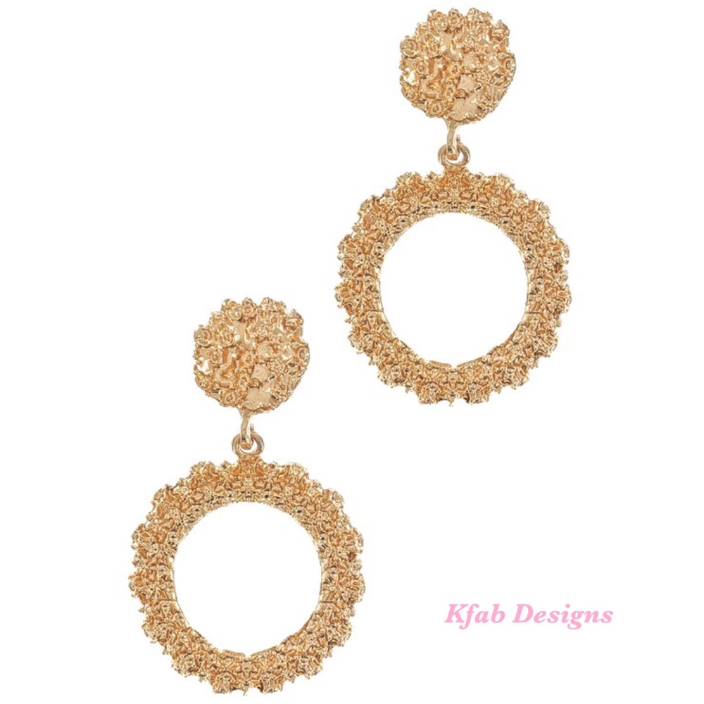 ❤️NEW! Open Hammered Textured Drop Earrings! - Picture 2 of 2